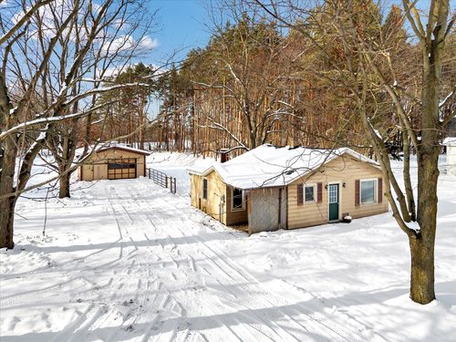 7899 120th Ave, Holland, MI, 49424-8405 | Card Image