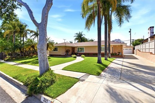 321 N 18th St, Montebello, CA, 90640-3907 | Card Image