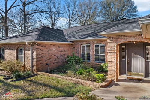 327 Forest Hills Drive, Hallsville, TX, 75650 | Card Image