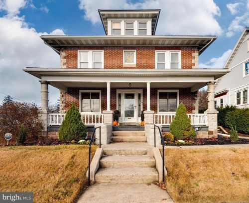 2021 Noble St, READING, PA, 19609-1779 | Card Image