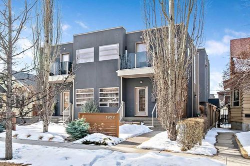2-1927 26a St Sw, Calgary, AB, T3E2B8 | Card Image