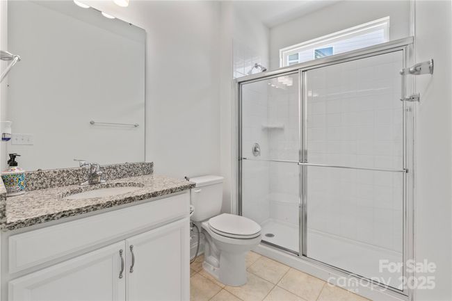 Full Bathroom on the Main | Image 6