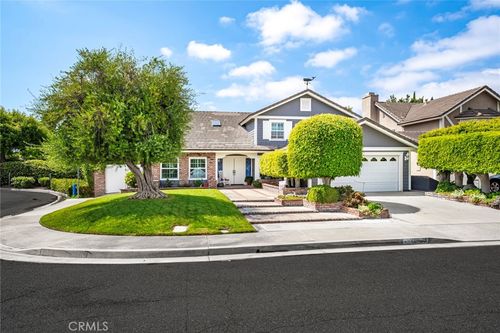 18415 Mount Waterman St, Fountain Valley, CA, 92708-6839 | Card Image