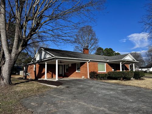 211 Church St, Loretto, TN, 38469-2148 | Card Image