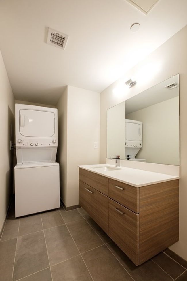 APT-301 - 455 Harvard St, Condo with 2 bedrooms, 1 bathrooms and 1 parking in Brookline MA | Image 10