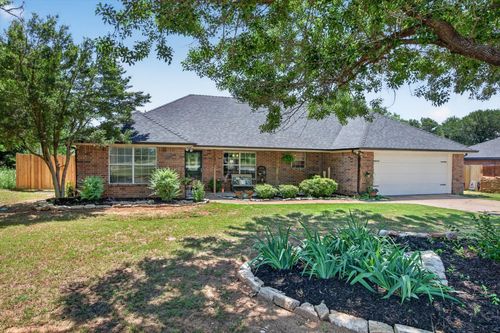 310 Vista Drive, Granbury, TX, 76049 | Card Image