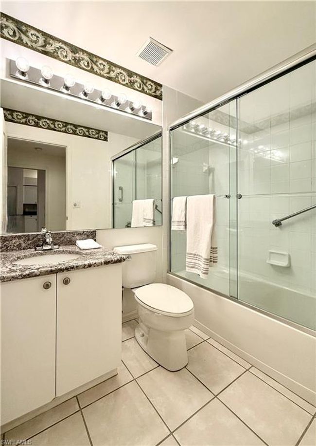 APT-2422 - 7635 Arbor Lakes Ct, Condo with 2 bedrooms, 2 bathrooms and 1 parking in Naples FL | Image 15