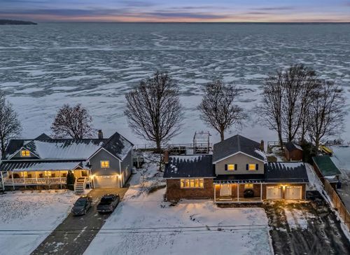 4542 Maquam Shore Rd, Swanton, VT, 05488-8481 | Card Image