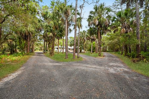 5225 Sw Ludlum St, Palm City, FL, 34990-5042 | Card Image