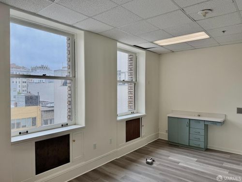 649-490 Post St, San Francisco, CA, 94102-1407 | Card Image
