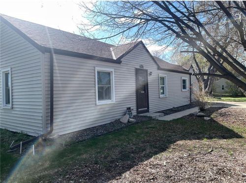 9917 2nd Ave S, Bloomington, MN, 55420-4911 | Card Image
