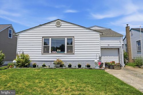 12 Mill Creek Rd, LEVITTOWN, PA, 19057-4024 | Card Image