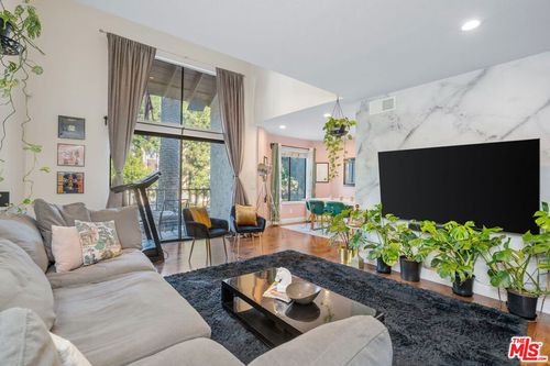 115-323 N Jackson St, Glendale, CA, 91206-4354 | Card Image