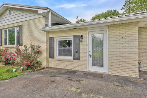1701 Boulevard Pl, Princeton, IN, 47670-3439 | Card Image