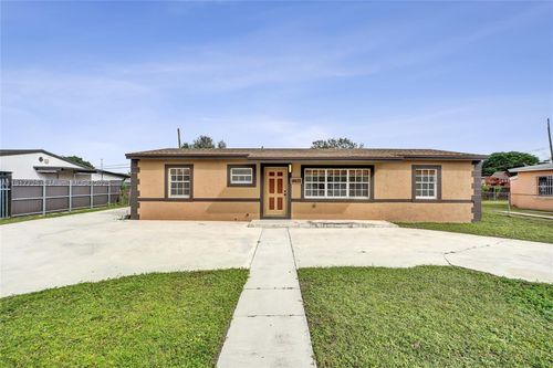 16025 Nw 29th Ave, Miami Gardens, FL, 33054-6871 | Card Image