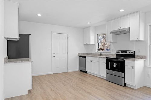 1802 Lake Harbin Rd, Morrow, GA, 30260-1840 | Card Image