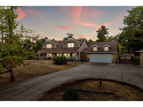 33530 Molitor Ranch Rd, Cottage Grove, OR, 97424-9444 | Card Image