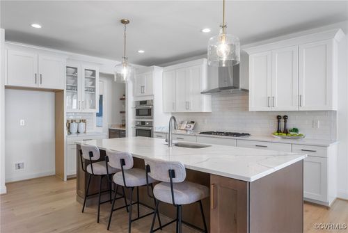 12213 Woodson Hills Ct, Glen Allen, VA, 23059-5982 | Card Image