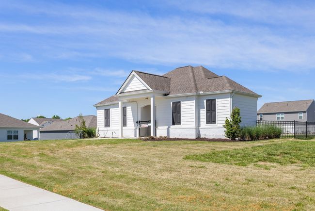 603 Harper Lndg, Townhouse with 3 bedrooms, 5 bathrooms and 1 parking in Chapel Hill TN | Image 26