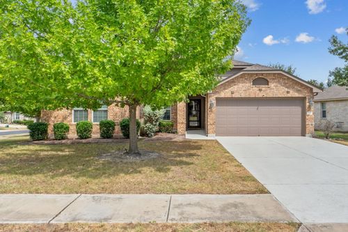 204 Hale Irwin Dr, Round Rock, TX, 78664-4002 | Card Image