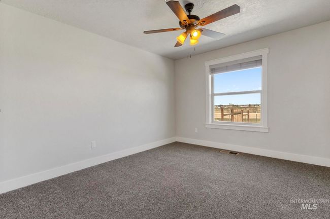 9248 Rolling Hills Ct, House other with 3 bedrooms, 2 bathrooms and 3 parking in Nampa ID | Image 22