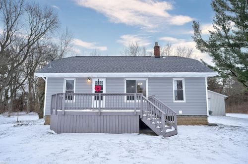 9110 E Coldwater Rd, Davison, MI, 48423-8901 | Card Image