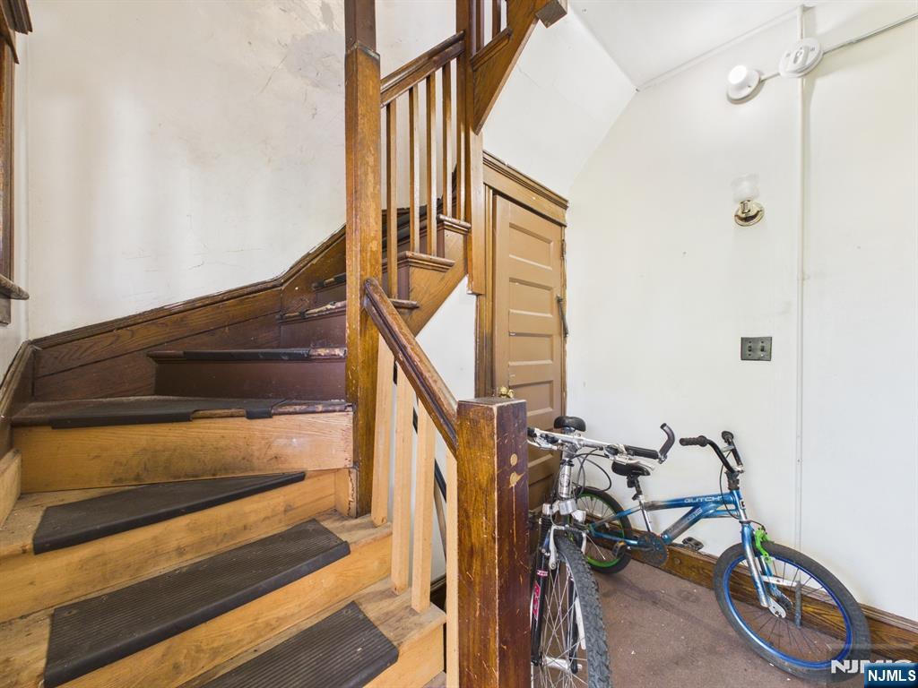 Residential Income in Prospect Park 5