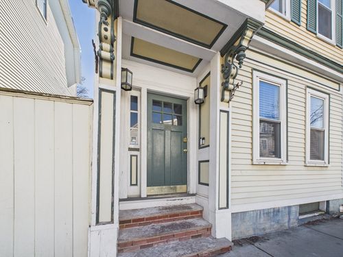 1a-511 E 8th St, Boston, MA, 02127-4140 | Card Image