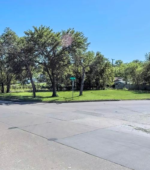 2605 Clinton Ave, Fort Worth, TX, 76164 | Card Image
