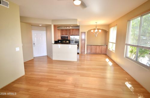 117-5303 N 7th St, Phoenix, AZ, 85014-2806 | Card Image