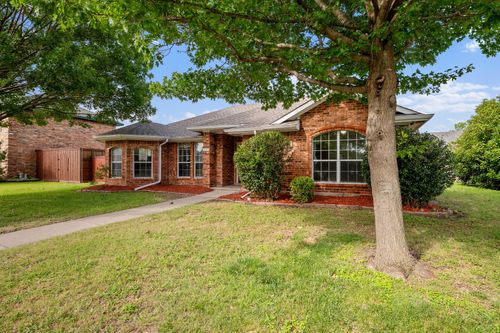 5709 Eagle Dr, Rowlett, TX, 75088-7614 | Card Image