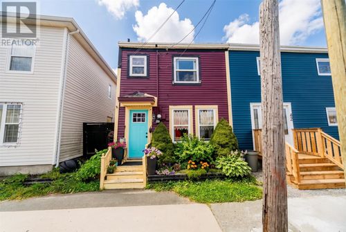 44 Beaumont St, St. John's, NL, A1E1R6 | Card Image