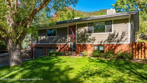 1716 Bennett Ave, Glenwood Springs, CO, 81601-4218 | Card Image