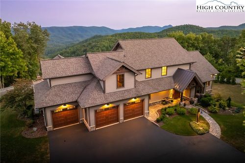 2274 Reynolds Pkwy, Boone, NC, 28607-5521 | Card Image