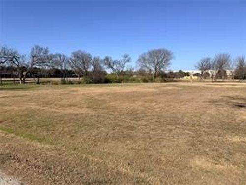 539 Winston Dr, Desoto, TX, 75115-2217 | Card Image