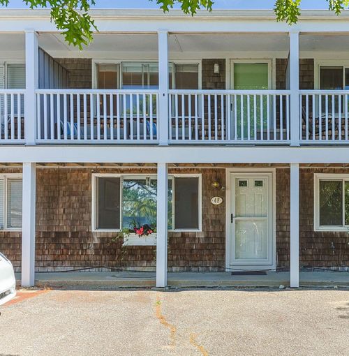 uf-4 Bradford Acres Rd, Provincetown, MA, 02657-1776 | Card Image