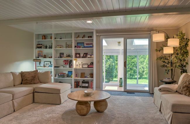 38C Stonehouse Ln, Condo with 3 bedrooms, 2 bathrooms and null parking in Keene NH | Image 8