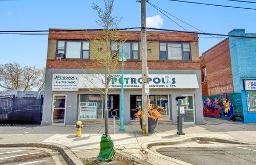 3367 Lake Shore Boulevard W, Etobicoke, ON, M8W1N1 | Card Image