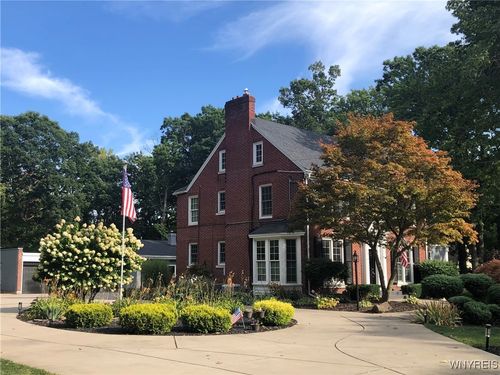 5079 Forest Rd, Lewiston, NY, 14092-1904 | Card Image