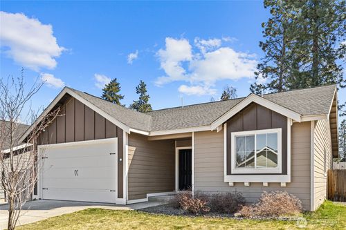 303 Frankie Ln, Cle Elum, WA, 98922-5108 | Card Image