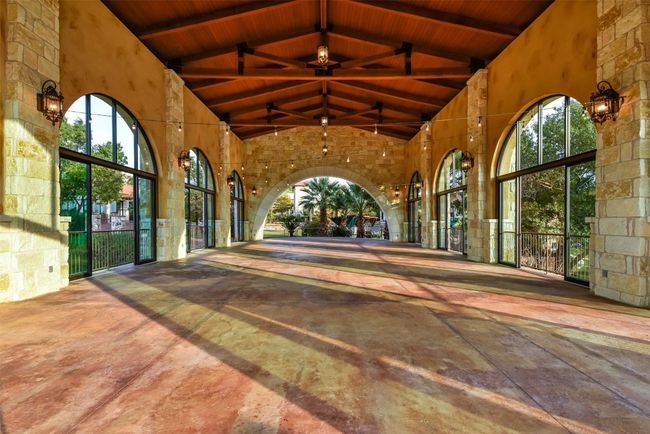 305 Maxwell Way, House other with 4 bedrooms, 3 bathrooms and 4 parking in Austin TX | Image 29
