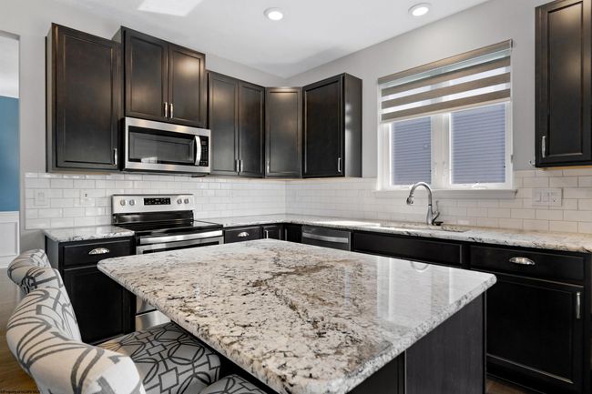 252 Tide Way, House other with 4 bedrooms, 3 bathrooms and 2 parking in Morgantown WV | Image 12