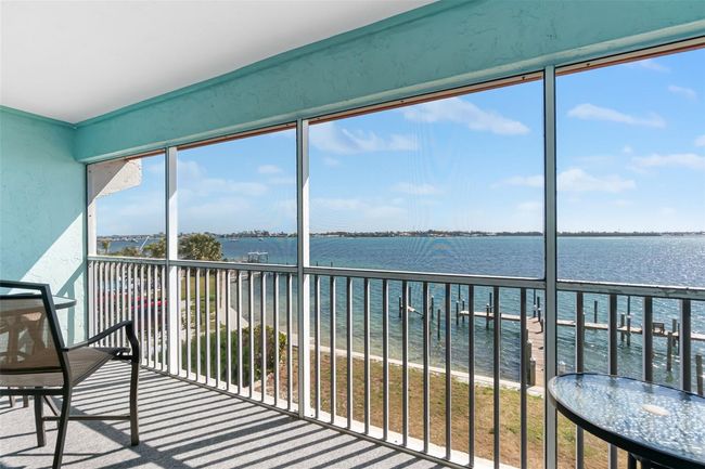 14 - 901 Gulf Dr S, Condo with 2 bedrooms, 2 bathrooms and null parking in Bradenton Beach FL | Image 16