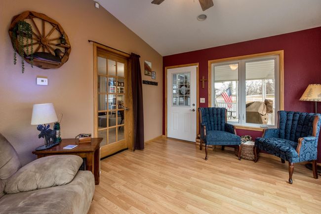 19315 State Highway 114, House other with 4 bedrooms, 3 bathrooms and null parking in Starbuck MN | Image 4