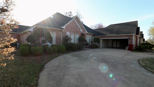 552 Brookes Way, Reno, TX, 75462-6024 | Card Image