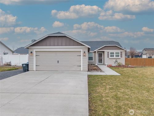 1412 Megan Dr, Moses Lake, WA, 98837-8859 | Card Image