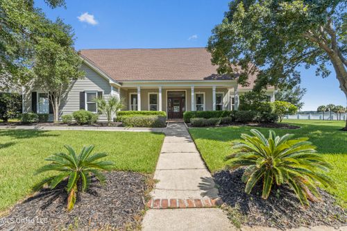 2004 Claudette Ct, Biloxi, MS, 39531-2426 | Card Image