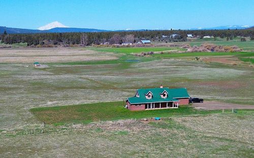 1733 County Road 90, Lookout, CA, 96054 | Card Image