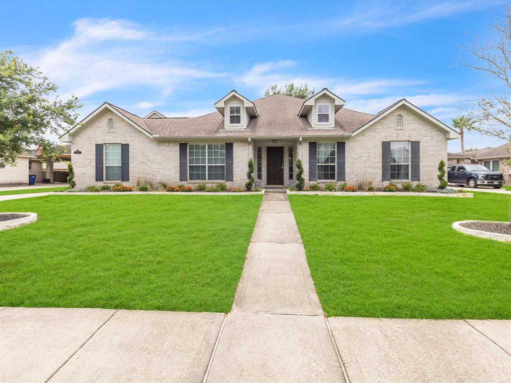 Meadows Blvd, League City, TX 77573