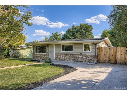 735 S Peterson Way, Denver, CO, 80223-2625 | Card Image